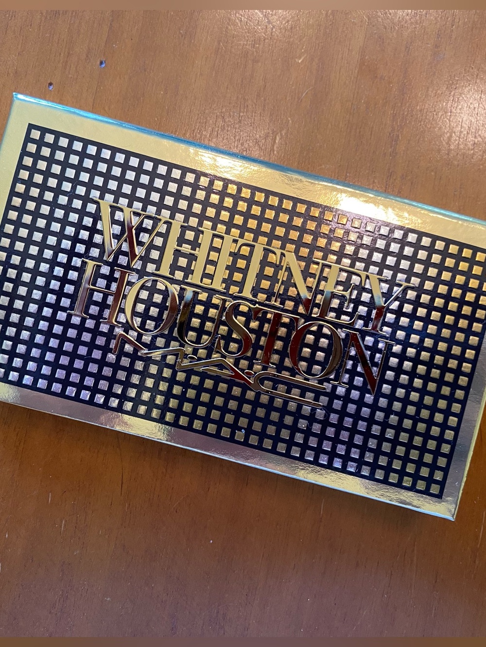 New, unused MAC Whitney Houston Nippy Eye-Conic Palette eyeshadow ltd ed